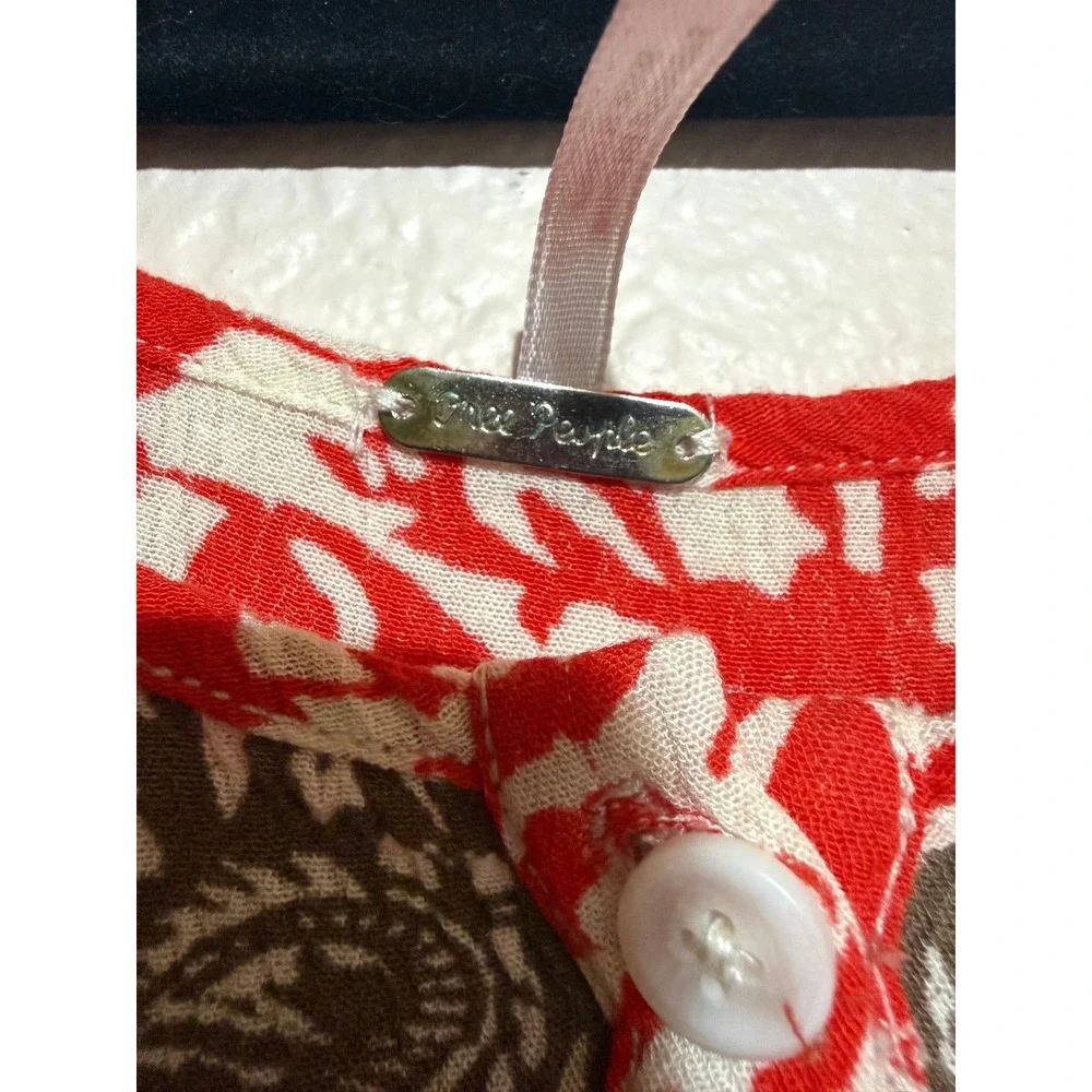 Free People Red White Botanical Print Long Sleeve Romper Button Front Medium‎